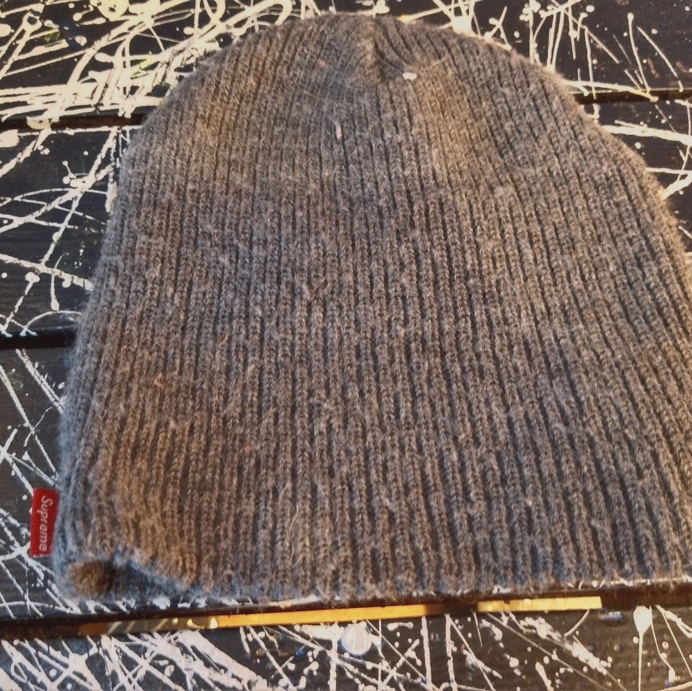 Supreme grey ribbed knit wool winter hat